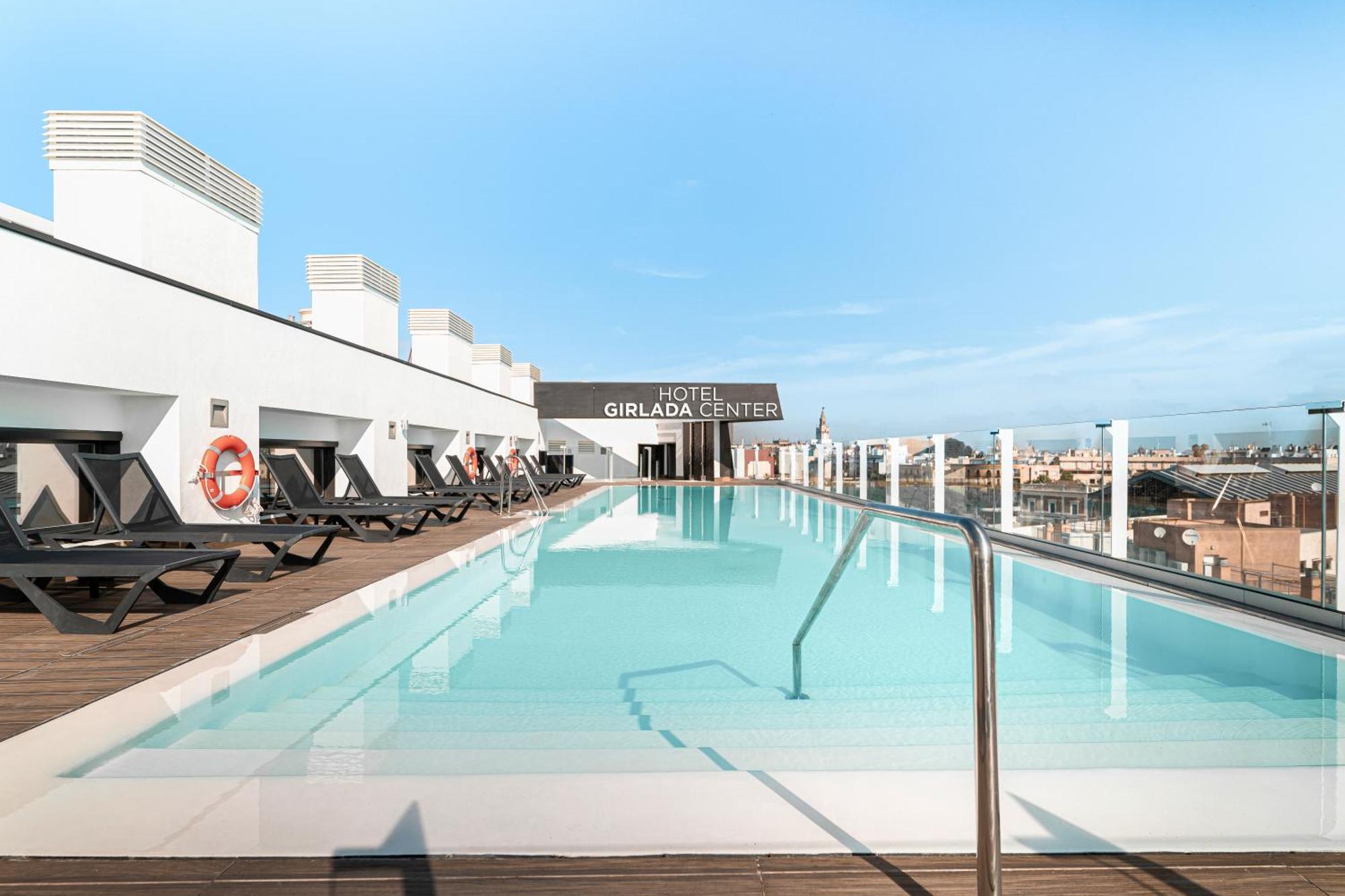 Hotel Giralda Center — Photos 1